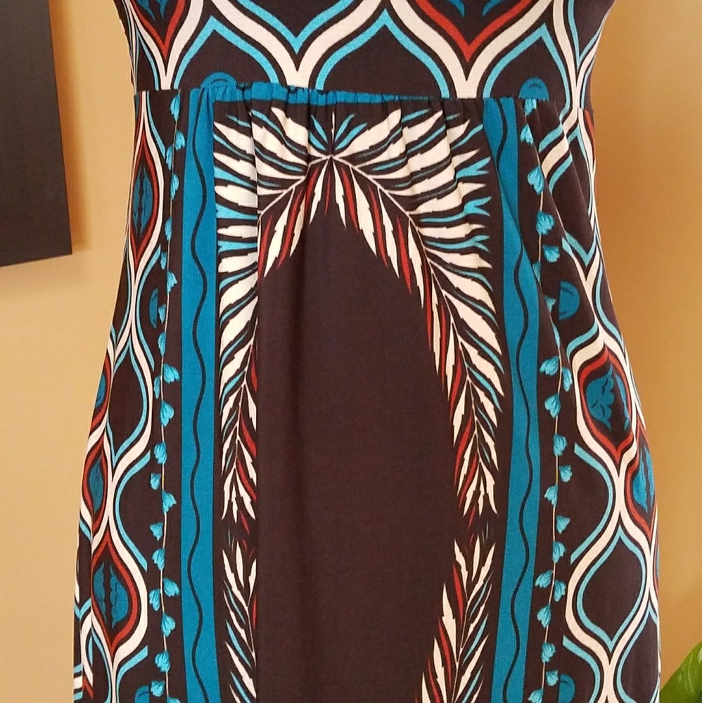 BLUE, BROWN, & WHITE GORGEOUS TRIBAL PATTERN DRESS! - Picture 4 of 8